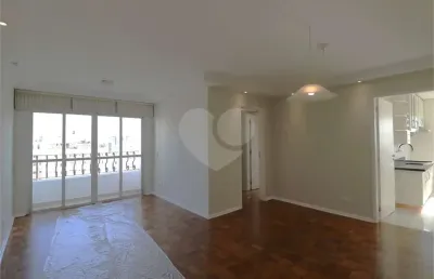 Moema (pássaros) - andar alto -ótima vista - lazer com piscina