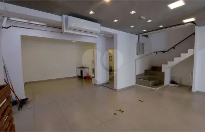 Casa comercial para alugar na Alameda Jauaperi, --, Moema, São Paulo