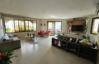 Amplo e conservado apartamento em higienopolis com 4 dormitorios, 3 vagas fixas