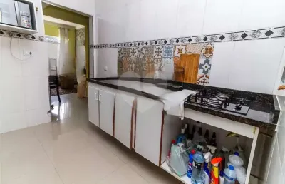 Casa com 2 quartos à venda na Rua Coriolano, --, Vila Romana, São Paulo