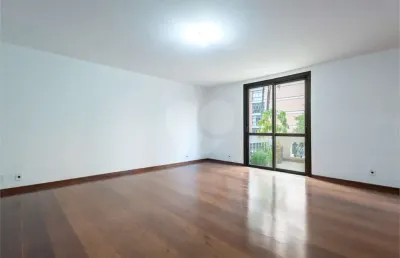 Higienópolis / próx. mackenzie / 3 vagas / 230 m² / 4 dorm. ( 1 suíte) / terraço