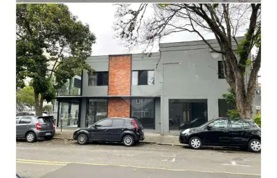 Casa comercial para alugar na Avenida dos Imarés, --, Moema, São Paulo