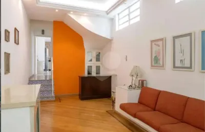 Casa com 4 quartos à venda na Rua Bárbara Heliodora, --, Lapa, São Paulo