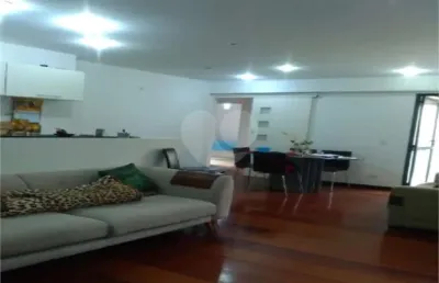 Apartamento com 3 quartos à venda na Rua Rosa e Silva, --, Higienópolis, São Paulo