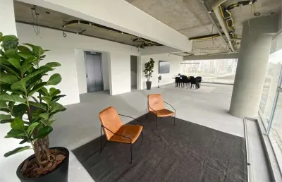 Apartamento com 298 m2, vista para o ibirapuera, 4 suítes e 4 vagas, a venda em moema