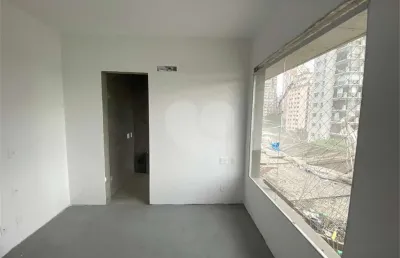 Apartamento a venda em moema com 80 m2, 2 suítes e 1 vaga de garagem