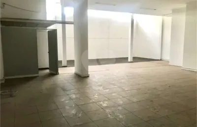 Investidores / salão comercial com renda, na av. jabaquara, próx. à praça da árvore, 194 m²
