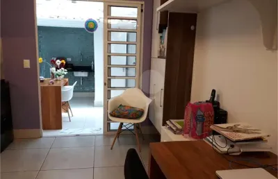 Campo belo comercial que aceita permuta por casa maior em local próximo.