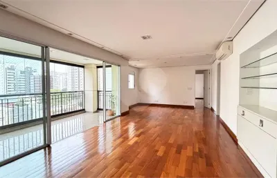 Apartamento para locação, 3 suítes, churrasqueira, quadra de tenis, em condomínio clube de moema. fora de rota de avião.