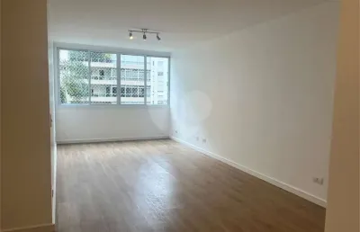 Apartamento à venda de 95 m² no jardim américa com 3 quartos sendo 1 suíte e 1 vaga.