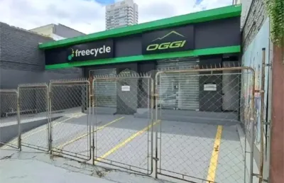 Oportunidade de locação de uma loja comercial em uma das melhores localizações de pinheiros!