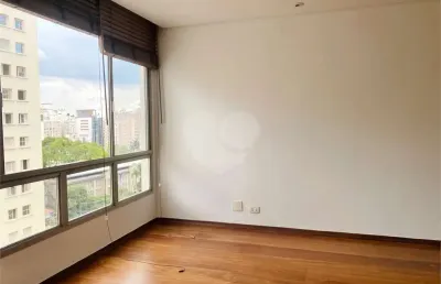 Apartamento perto do dante alighieri, 2 quartos, ar condicionado, 2 vagas e sala com janelões