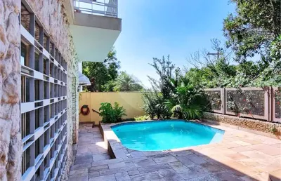 Novidade : casa no pacaembu com 6 quartos aconchegante e bem distribuída