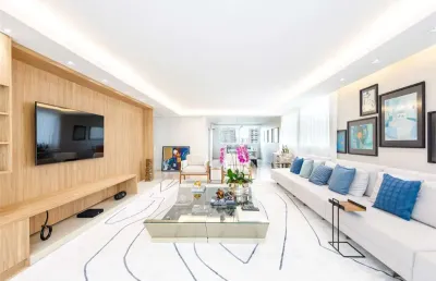 Cobertura com 3 quartos para alugar na Rua Angelina Maffei Vita, --, Jardim Europa, São Paulo