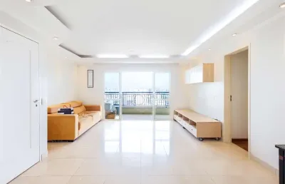 Apartamento em moema, 3 dormitórios, 1 suíte, sala com varanda e 2 vagas em condomínio valorizado