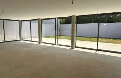 Casa em condomínio fechado com 4 quartos à venda na Rua Campo Verde, --, Jardim Europa, São Paulo