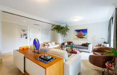 Apartamento com 4 quartos à venda na Alameda dos Arapanés, --, Moema, São Paulo