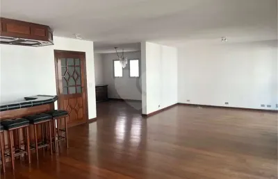 Apartamento com sala ampla, 3 dormitórios, 1 suíte, 3 vagas fixas no jardim paulista