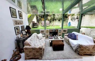 Garden com 270 metros úteis em empreendimento vintage próximo ao colégio dante
