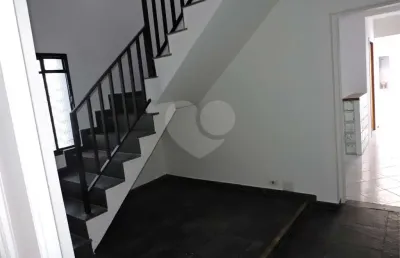 Sobrado comercial com 350m² 10 salas e 4 banheiros na vila mariana - locação.