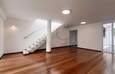 Casa com 3 quartos à venda na Rua Cajaíba, --, Pompéia, São Paulo