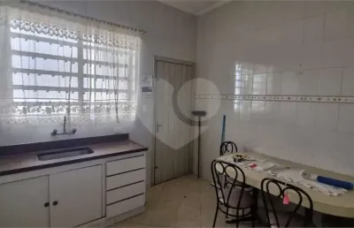 Venda de sobrado com 4 casas + loja na vila da saúde – excelente oportunidade para investidores! 344 úteis