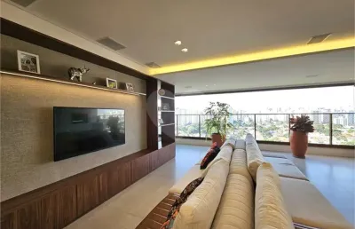 Apartamento mobiliado à venda 146 m² ,3 suítes, 1  escritório , 2 vagas ,deposito