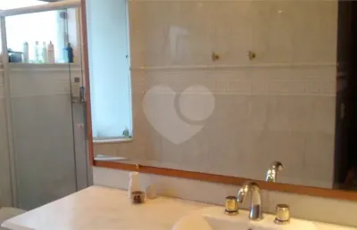 Casa com 4 quartos à venda na Rua Massaim, --, Saúde, São Paulo
