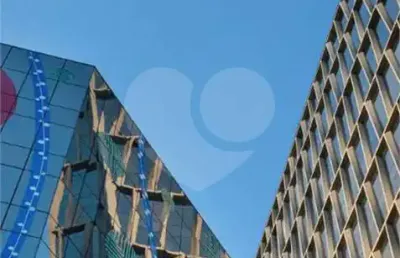 Empreendimento corporativo com as certificações leed zero energia e leed zero carbono e fitwell.