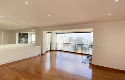 Apartamento com 3 suítes + escritório, 2 vagas, quadra de tenis, no condomínio clube mais requisitado de moema!