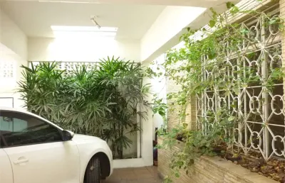 Casa à venda no planalto paulista – espaçosa, com 3 vagas e grande potencial