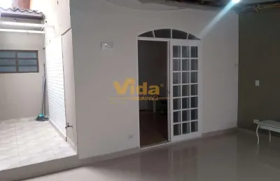 Casa com 3 quartos para alugar no Pestana, Osasco 