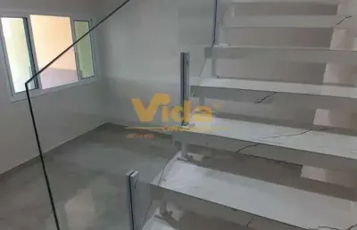 Casa com 4 quartos para alugar no Jardim Roberto, Osasco 