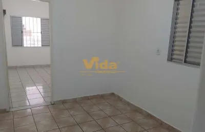 Casa com 2 quartos para alugar no Km 18, Osasco 