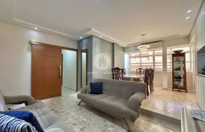 Apartamento espaçoso à venda no bairro da ponta da praia.