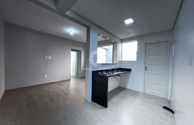 Apartamento reformado com 2 quartos na vila belmiro