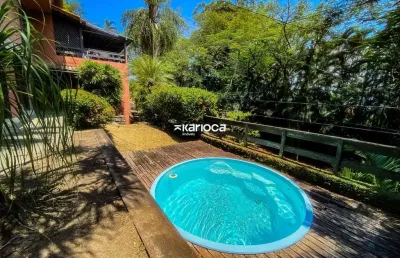 Excelente casa com 4qts em condomínio fechado no itanhangá