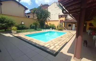 Casa em condomínio - 3 quartos à venda, 204m² - taquara