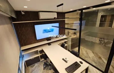 Sala comercial mobiliada de 65m² com 3 banheiros, sala de reunião de vidro, copa e vaga - pronta para uso