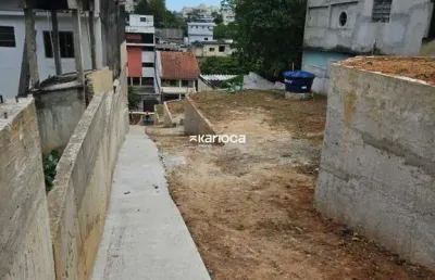 Oportunidade única para investidores e construtores na freguesia!