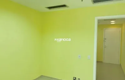 Sala comercial no flamengo de 28m2 com vaga de garagem