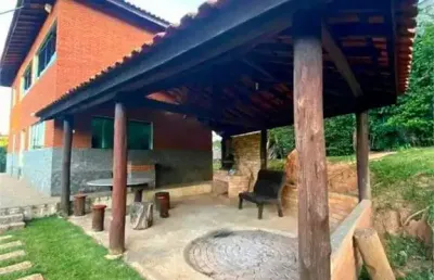 Chácara à venda com 4 quartos, sendo 4 suítes,  em chácaras do guacuri, itupeva - sp