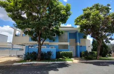 Casa  à venda com 3 quartos, sendo 3 suítes,  no condomínio parque do varvito, itu - sp