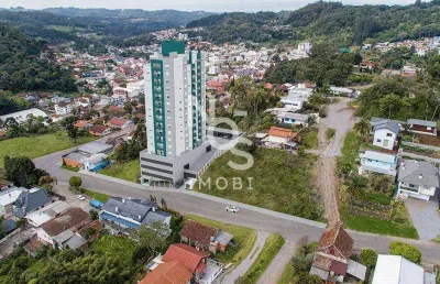 Apartamento com 02 dormitórios res. giardino centro antônio prado