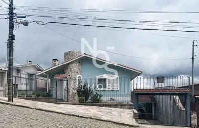 Casa com 3 quartos à venda na Rua Padre Aquilino Franceschet, 874, Colina Sorriso, Caxias do Sul