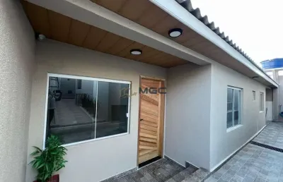 Terreno de 209m² no vila lindóia com duas casas em alvenaria