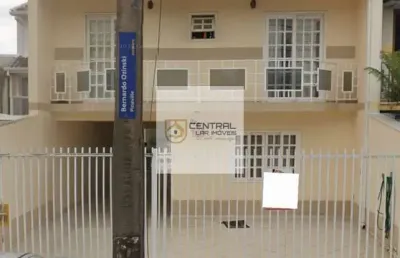Casa com 3 quartos à venda na Rua Bernardo Ozinski, 90, Pineville, Pinhais