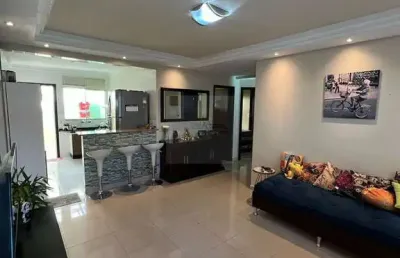 Vende-se linda casa no uberaba com três quartos sendo um suíte.