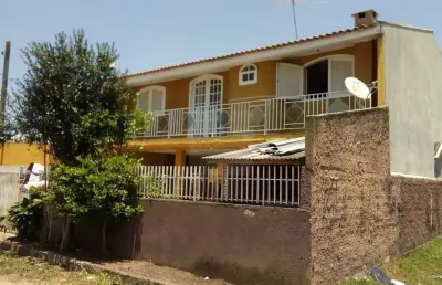 Sobrado fazenda rio grande - 5 quartos e 3 banheiros