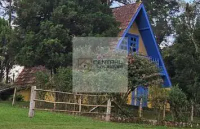 Chácara com 3 casas com infraestrutura completa – 45.000 m²